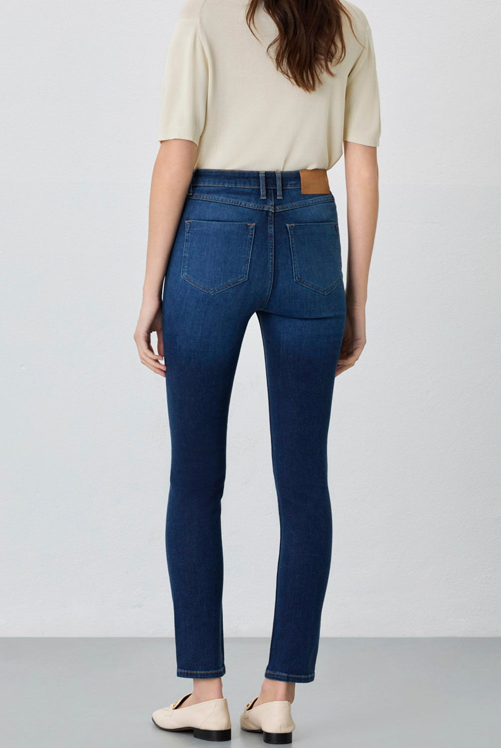 Medium Blue