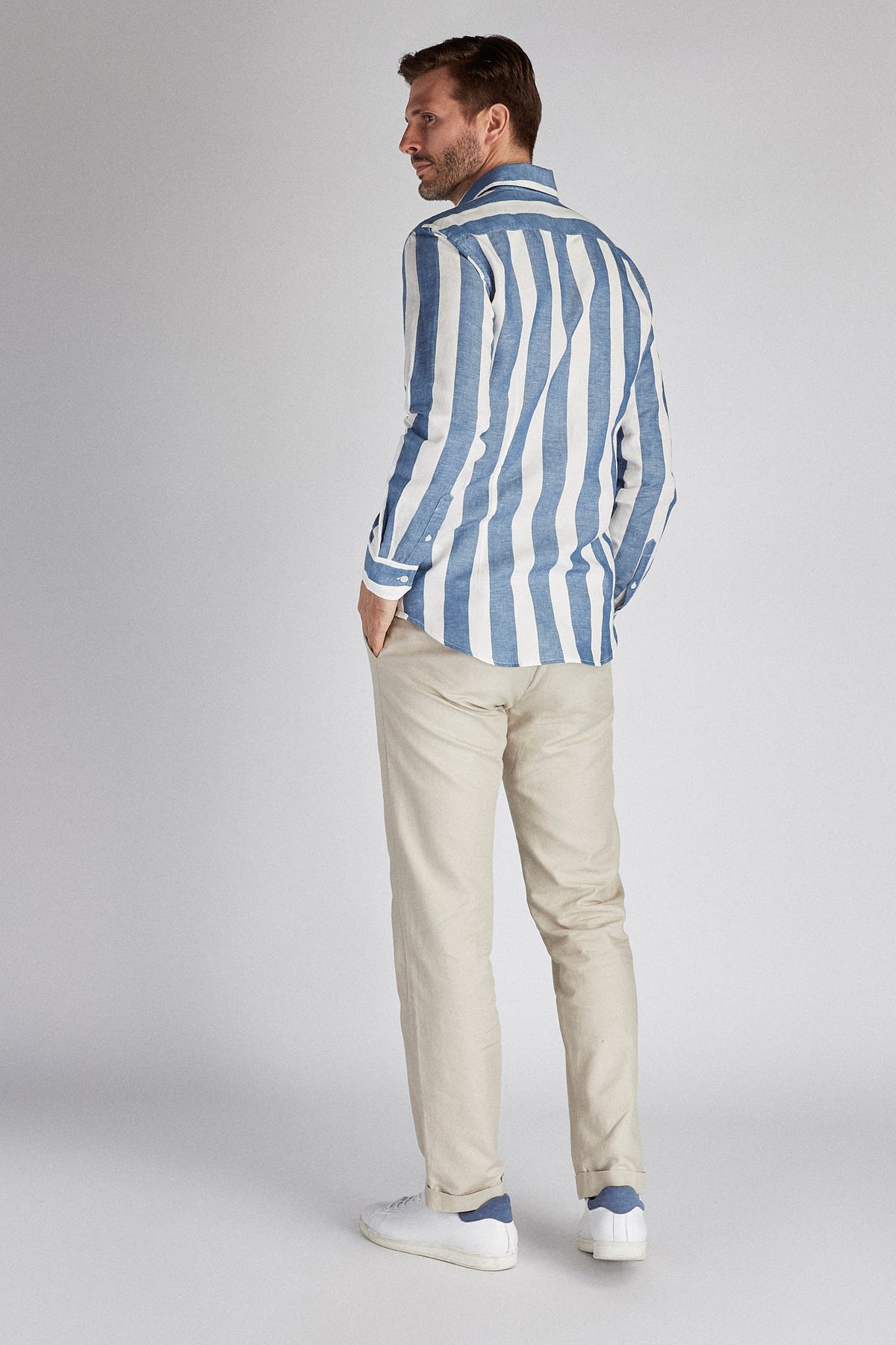 Medium Blue