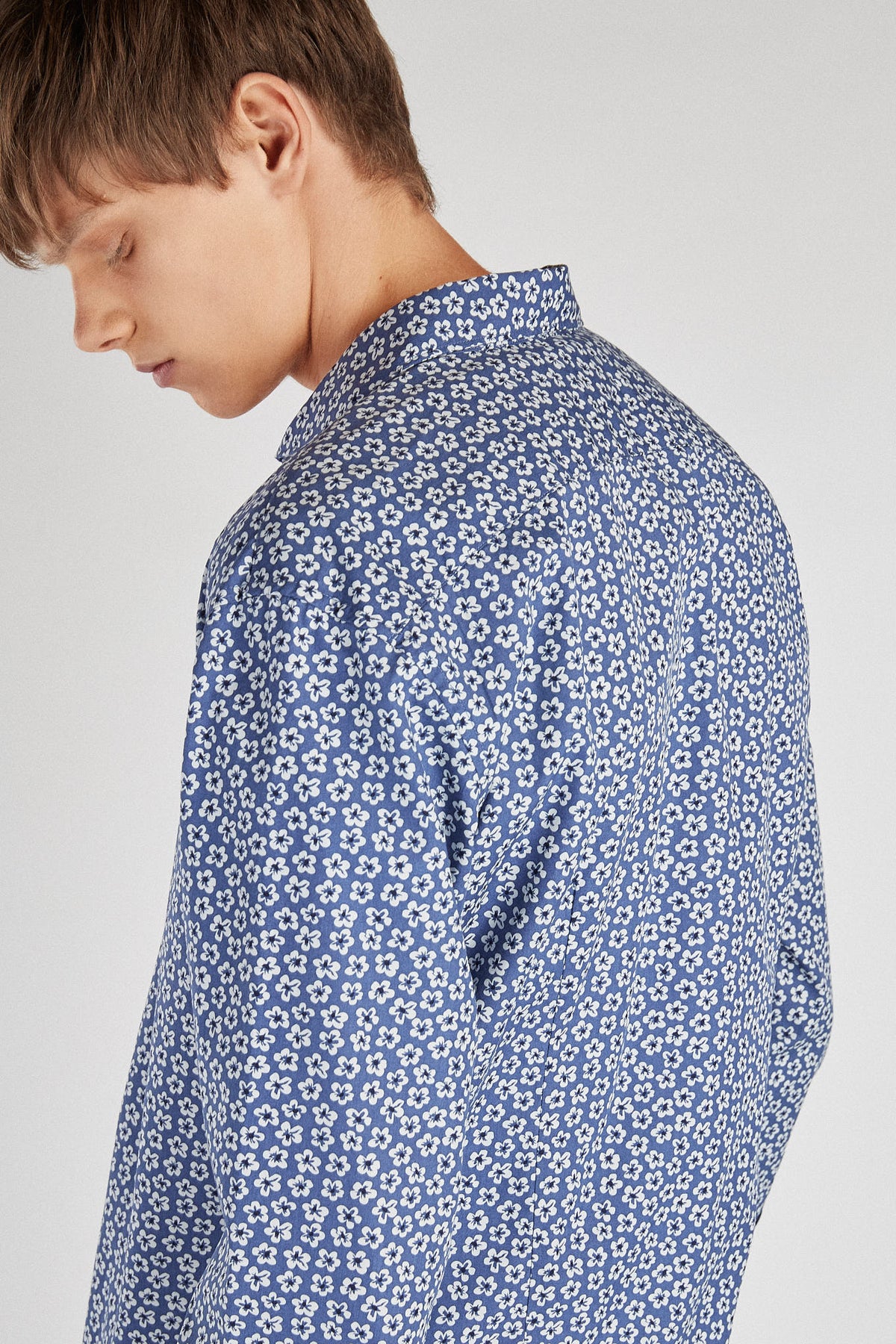 Medium Blue