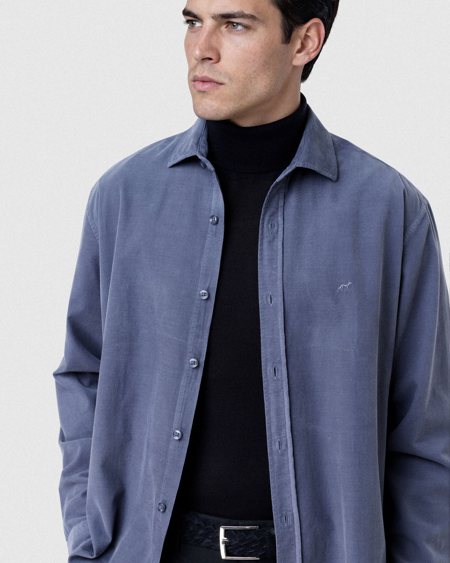 Medium Blue (AI)