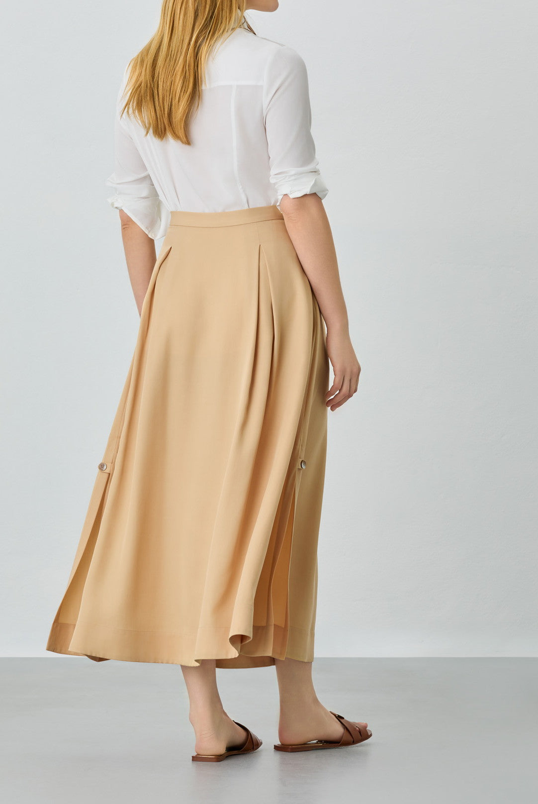 Light Beige