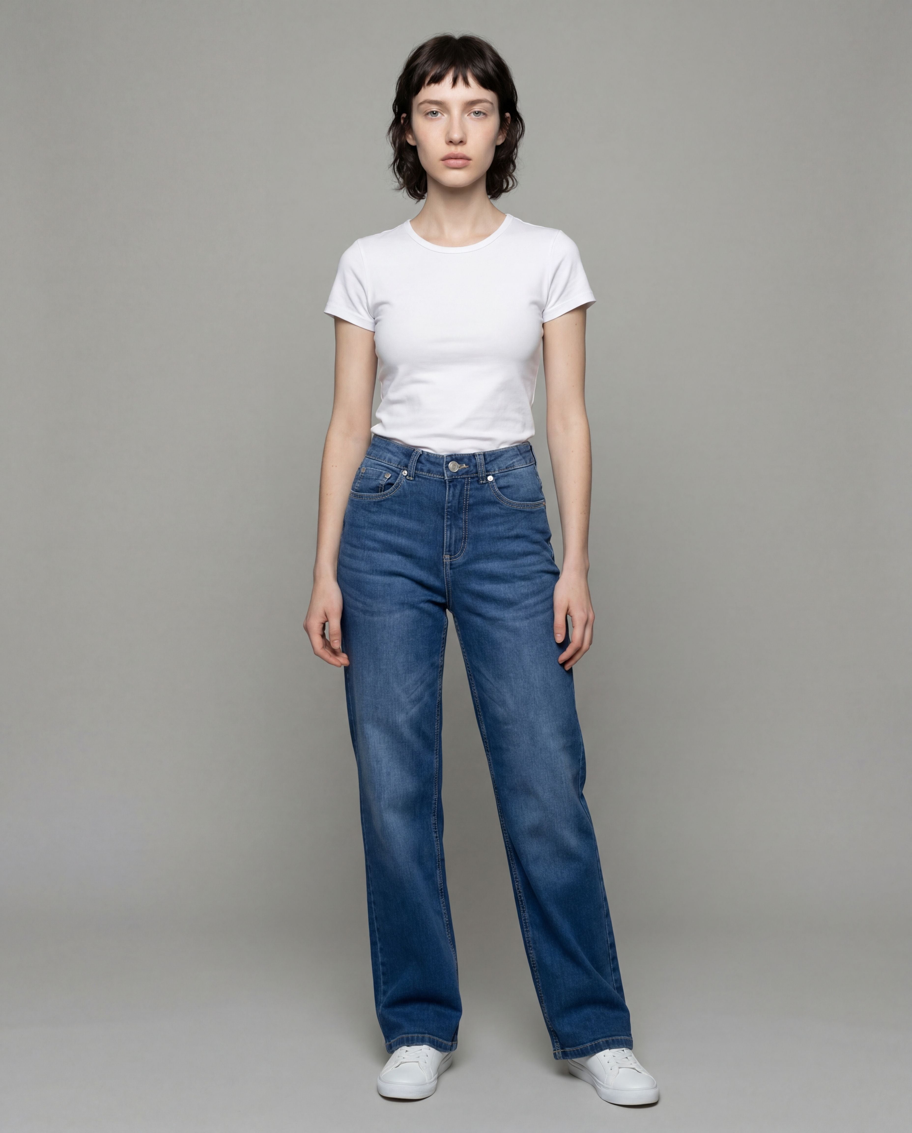 Medium Blue (AI)