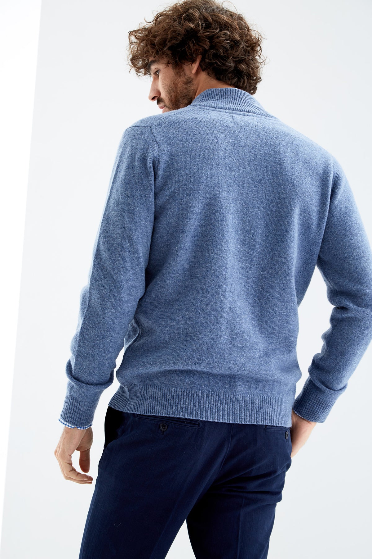 Medium Blue
