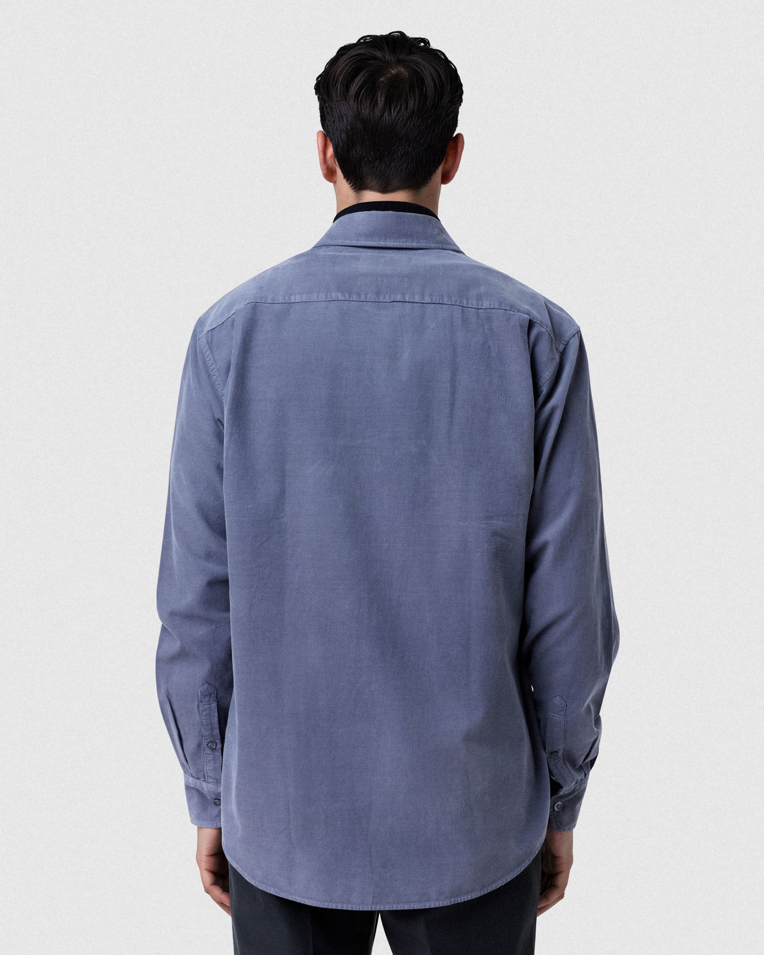 Medium Blue (AI)