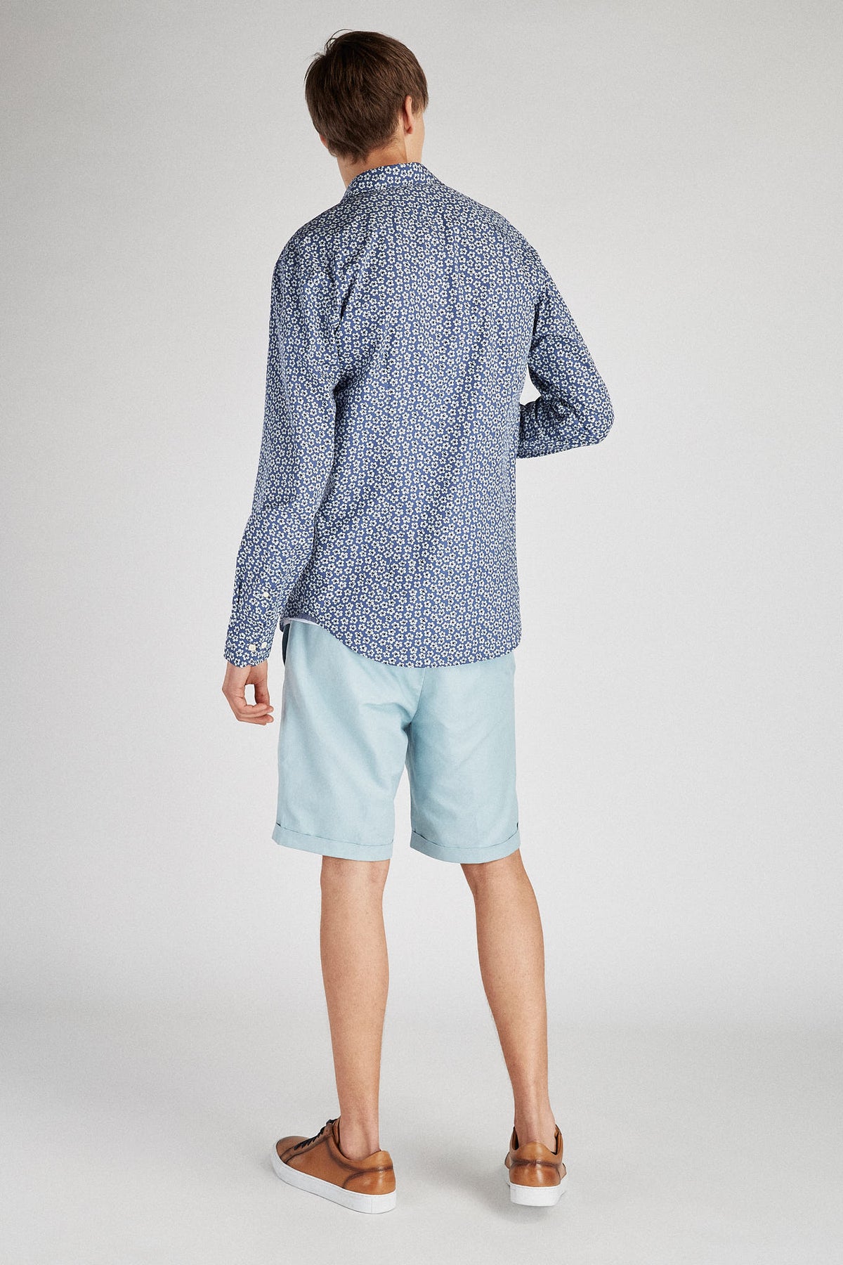 Medium Blue
