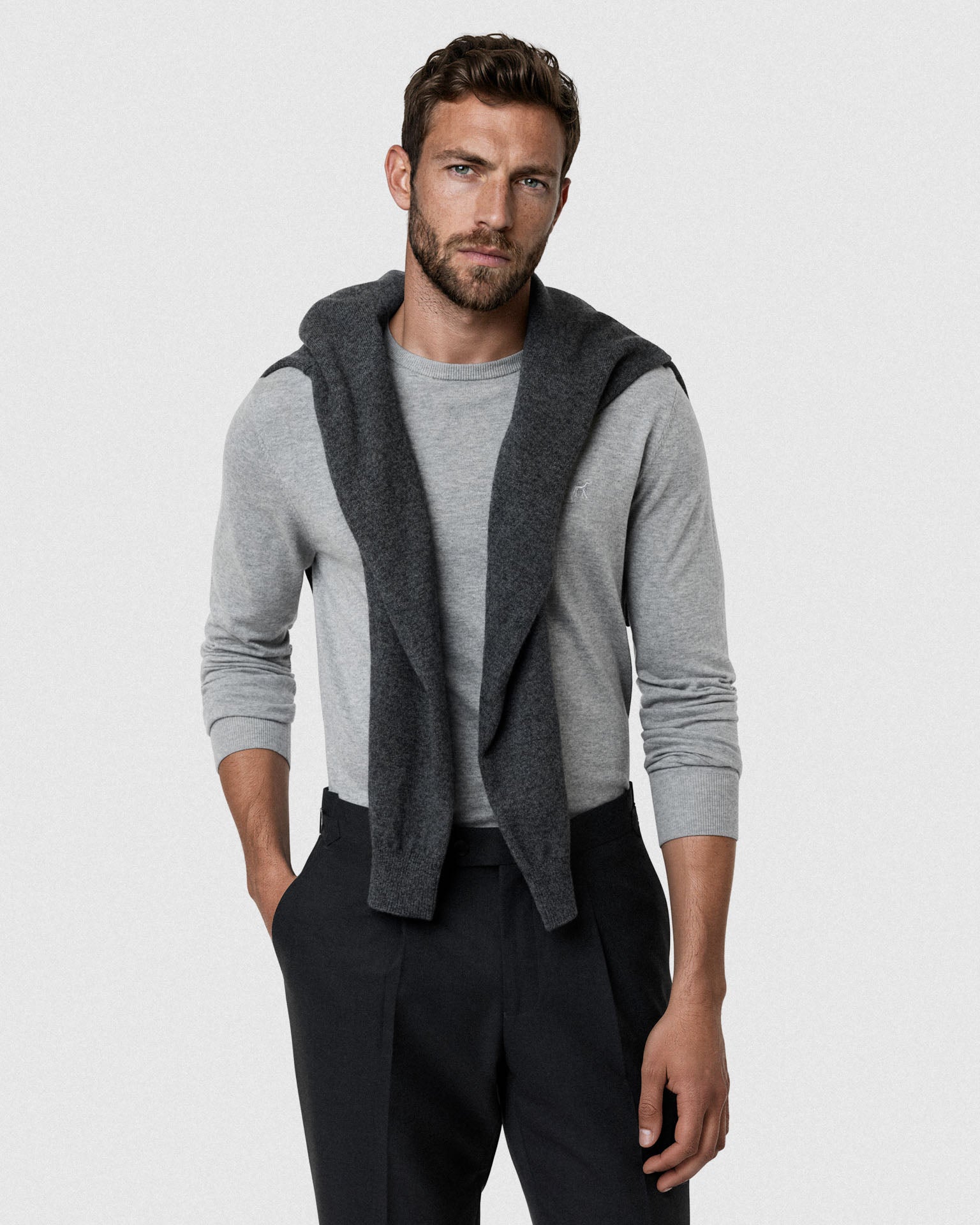 Mix Grey (AI)