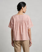Pale Pink (AI)