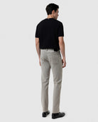 Light Brown (AI)
