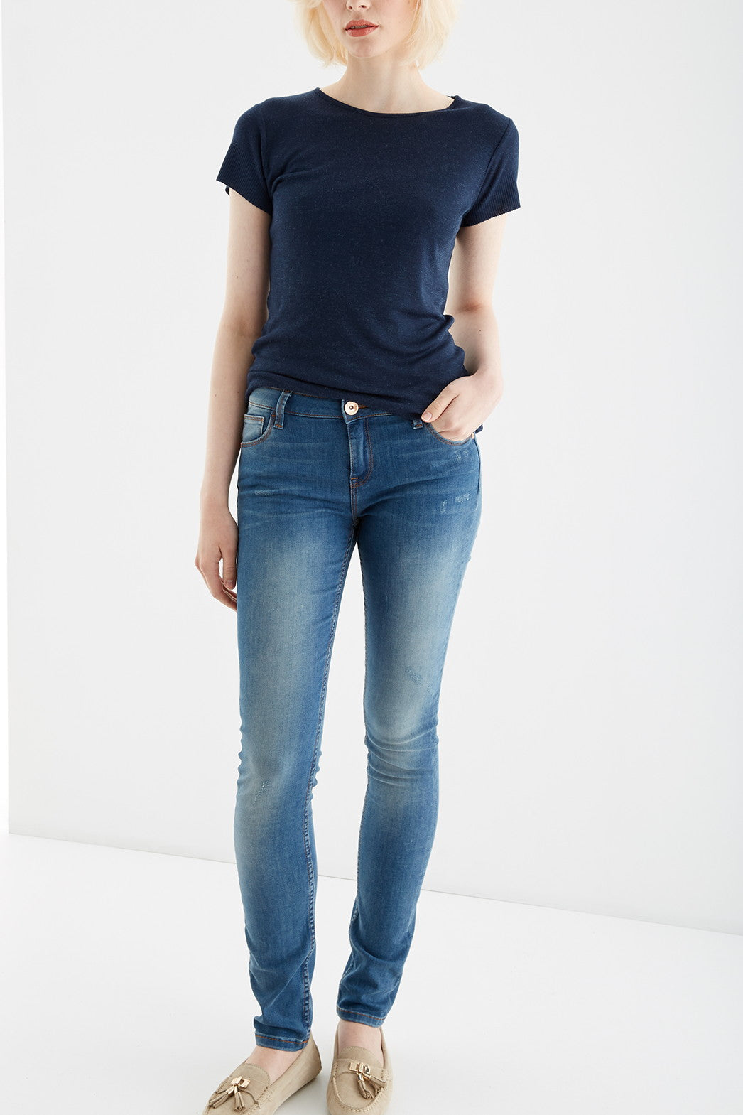 Medium Blue
