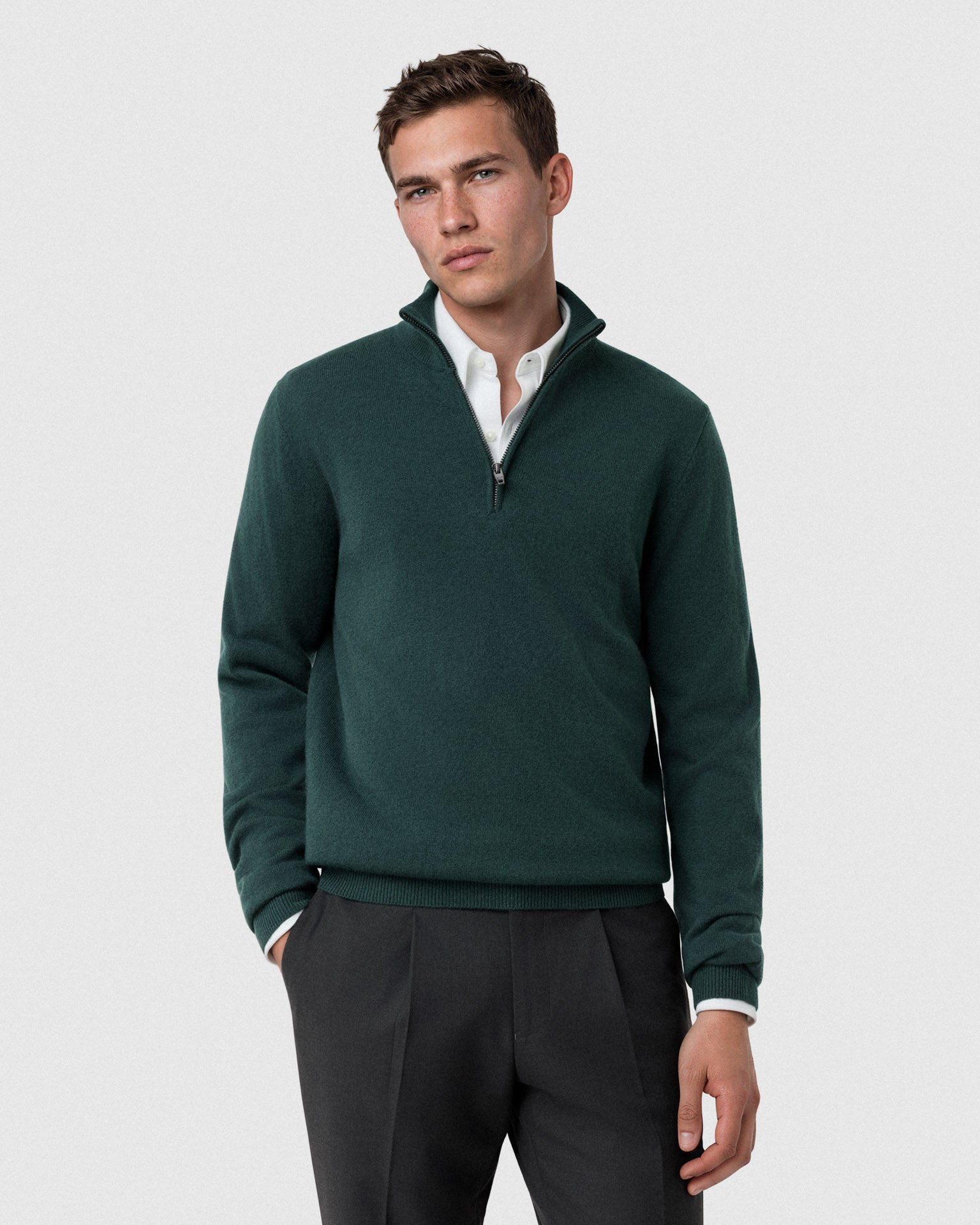 Dark Green (AI)
