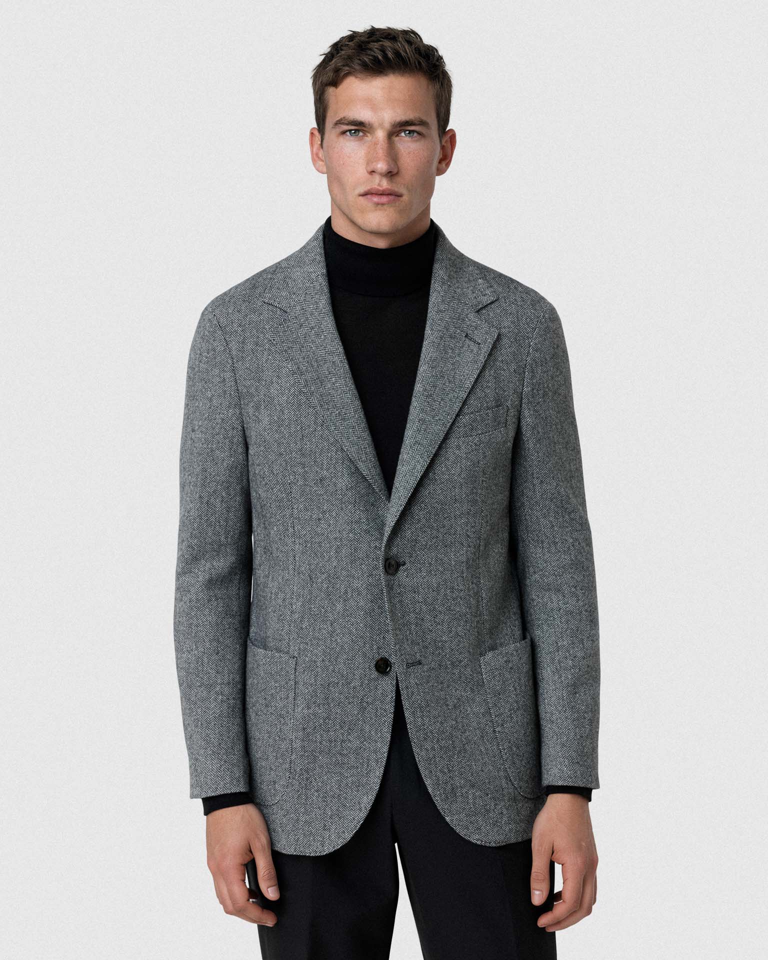 Dark Grey (AI)