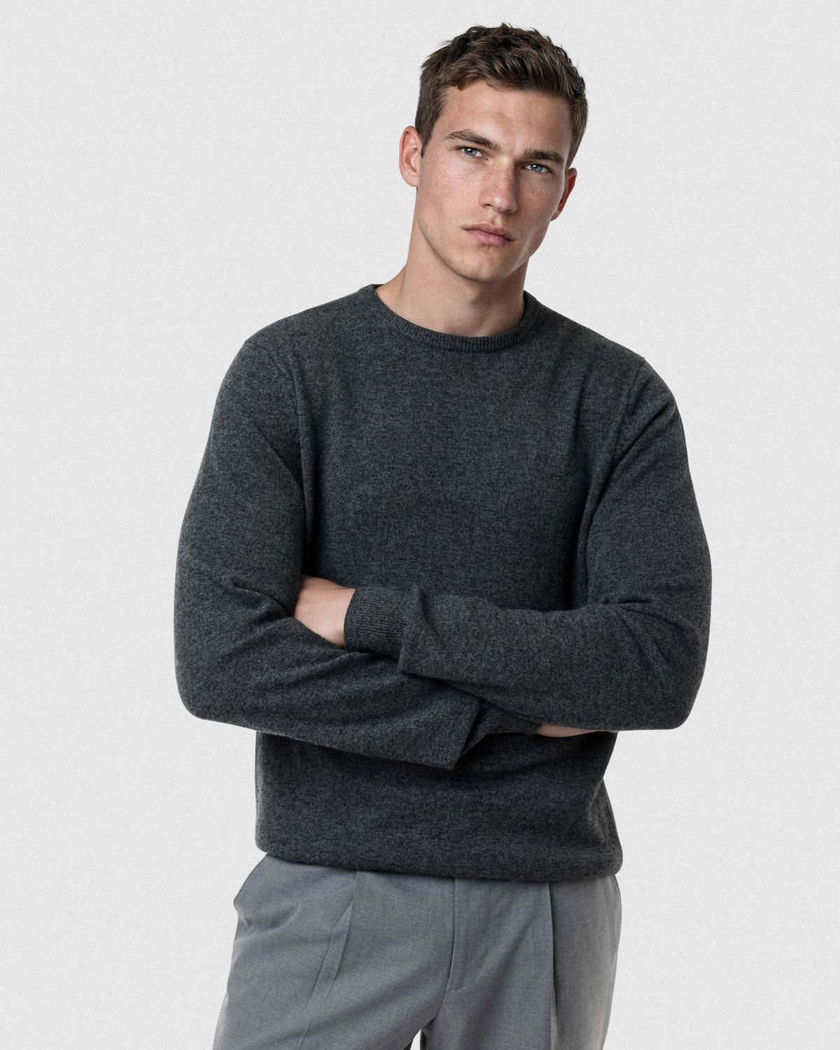 Medium Grey (AI)