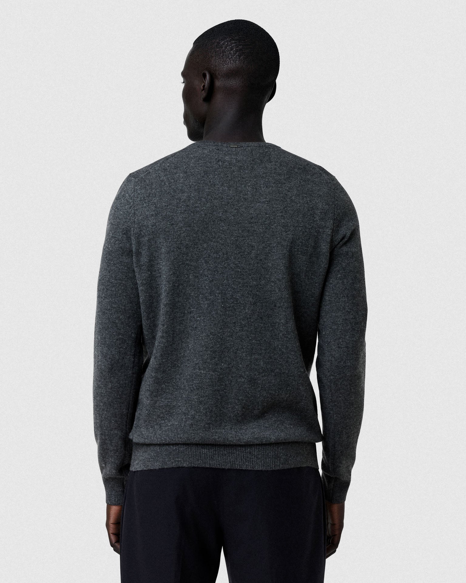 Medium Grey (AI)