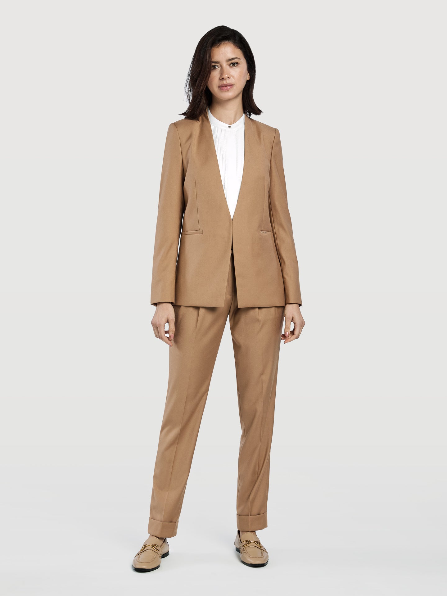 Women s Suits I Suits for Women I Suits for Ladies Sacoor Brothers