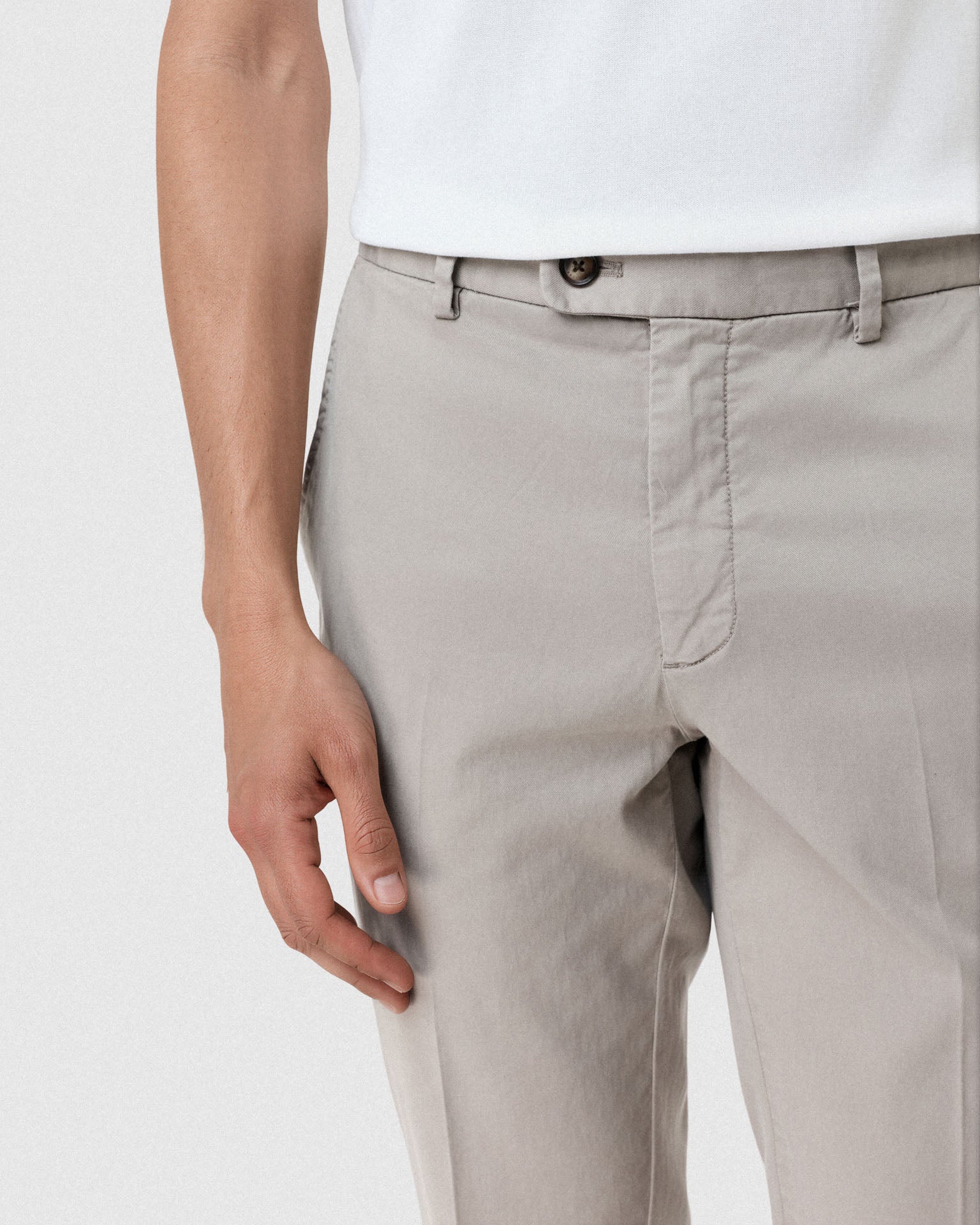 Light Brown (AI)